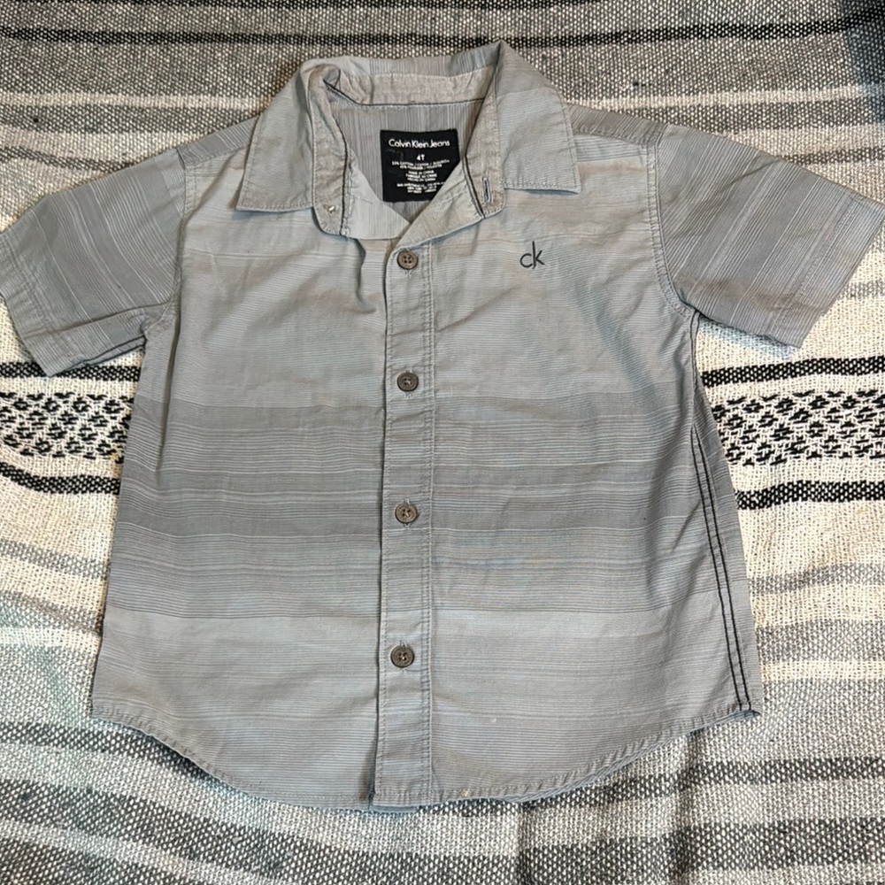 Calvin Klein Gray Button Down Shirt Short Sleeve